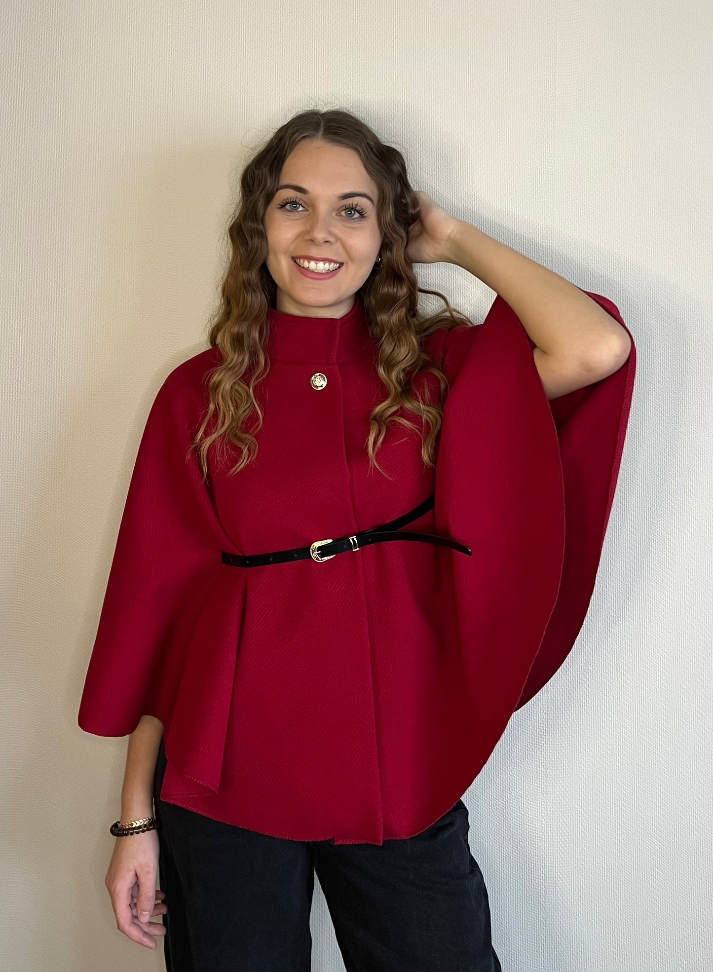 Cape bordeaux avec ceinture