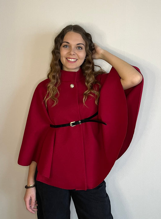 Cape bordeaux avec ceinture