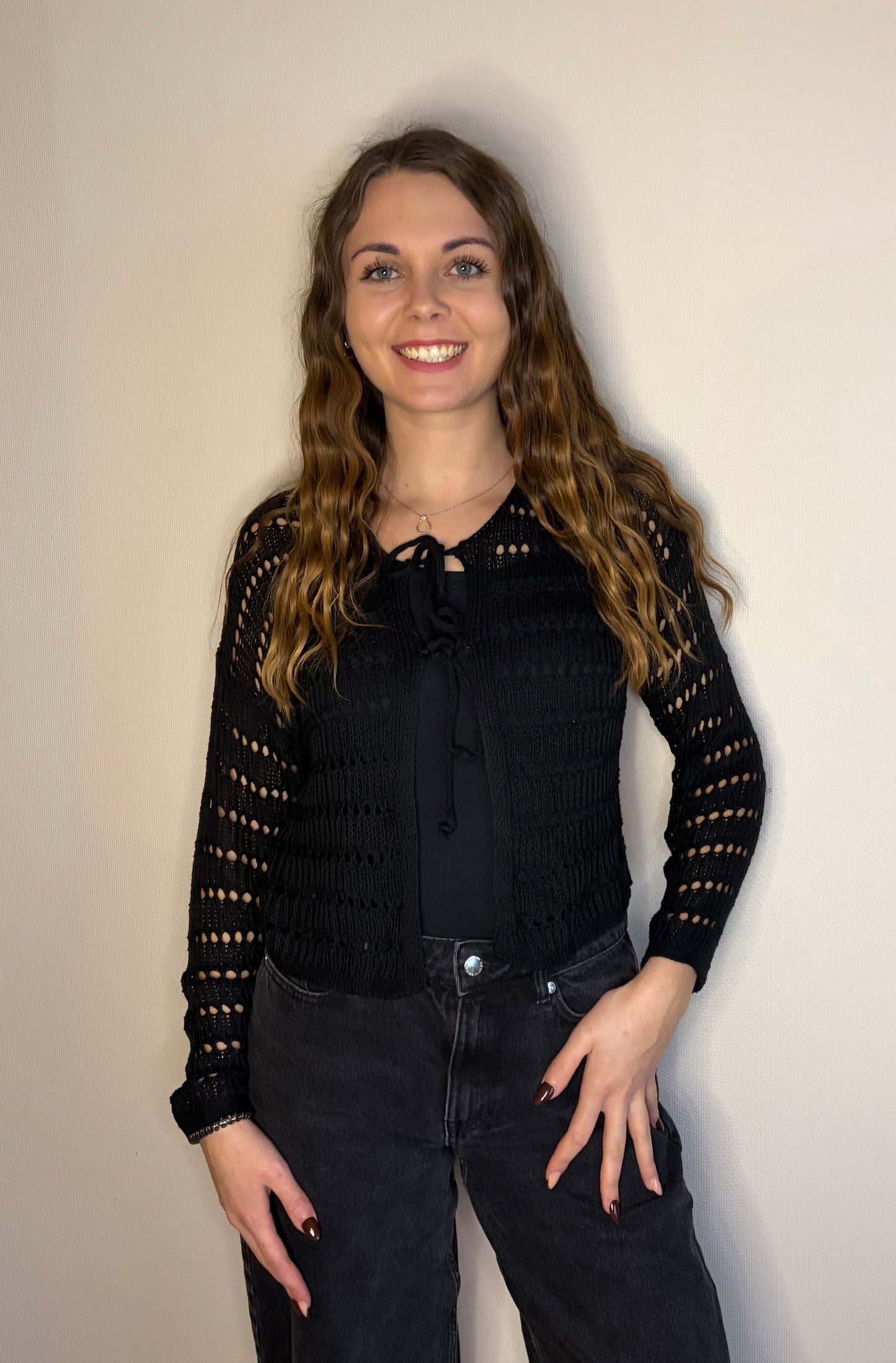 Gilet noir en crochet