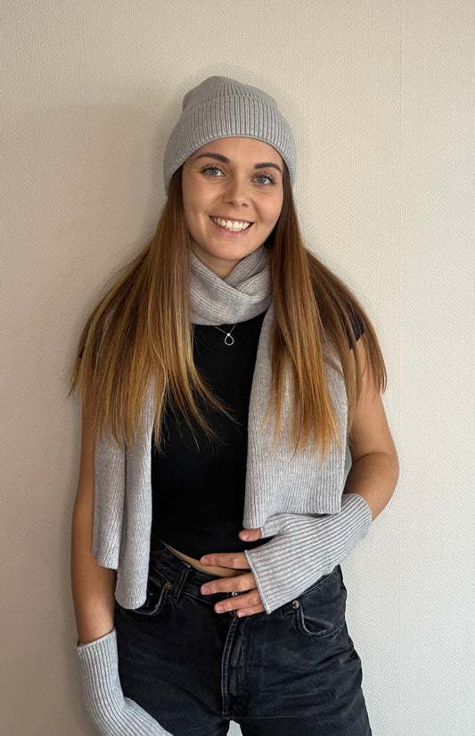 Coffret gris écharpe bonnet mitaines
