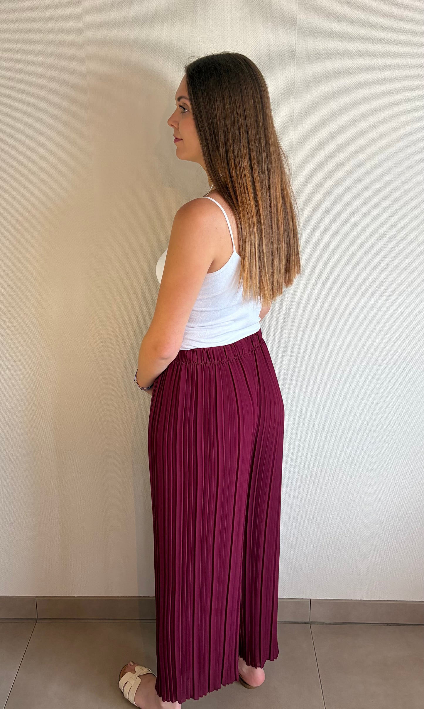 Pantalon plissé bordeaux
