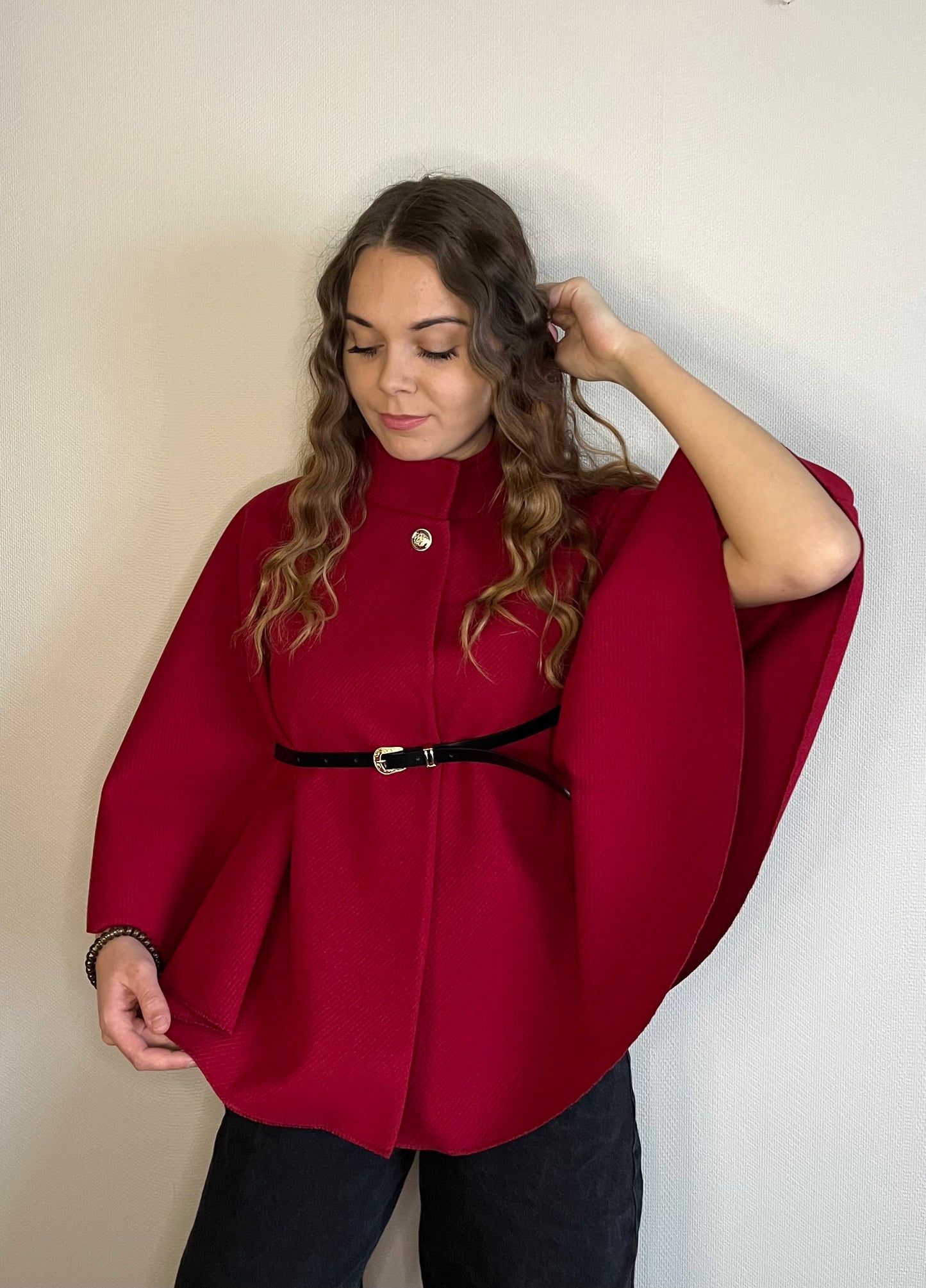 Cape bordeaux avec ceinture
